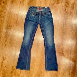 Bootcut Arizona Jean Size 0 short